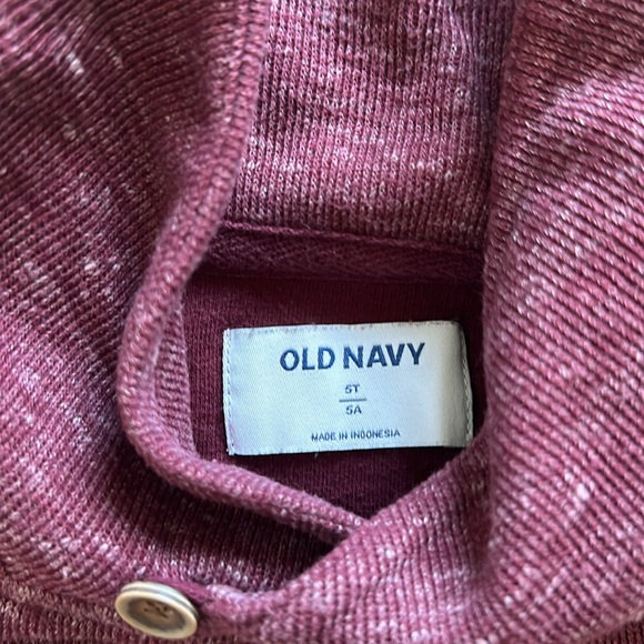 Old Navy sweater for kids - Picture 3 of 4